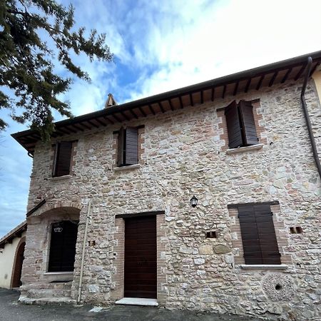 Casa Vacanze Vecchio Frantoio Residenza Leccino 스폴레토 외부 사진