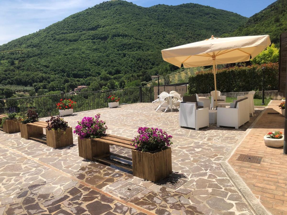 Casa Vacanze Vecchio Frantoio Residenza Leccino 스폴레토 외부 사진