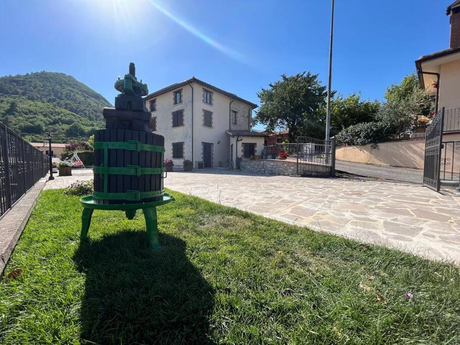 Casa Vacanze Vecchio Frantoio Residenza Leccino 스폴레토 외부 사진